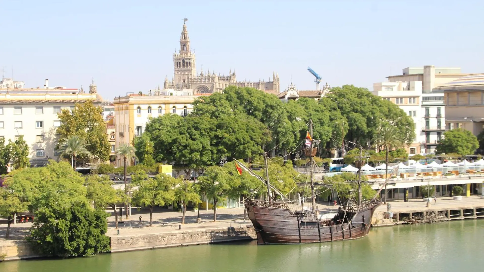 Luisahouse, En El Corazon De Sevilla Y Triana