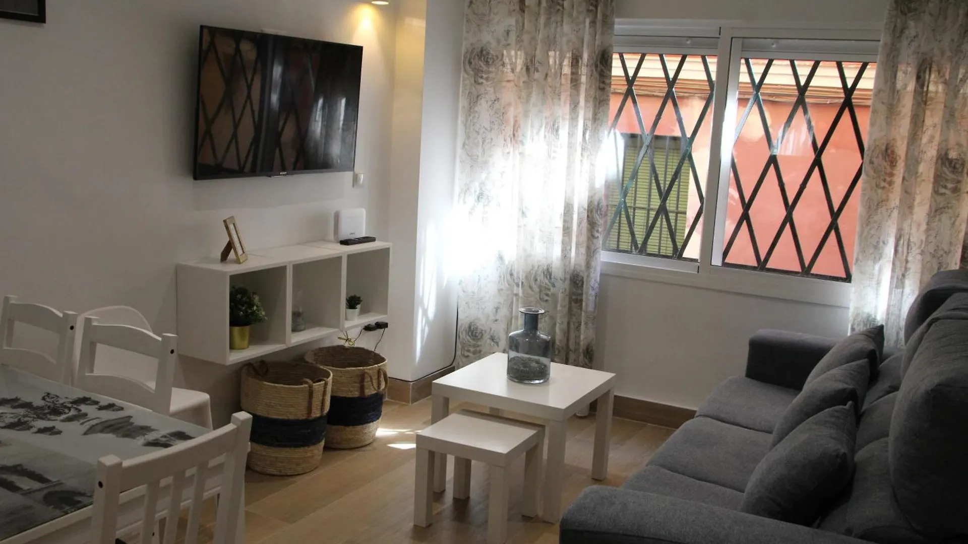 Luisahouse, En El Corazon De Sevilla Y Triana 0*, Seville